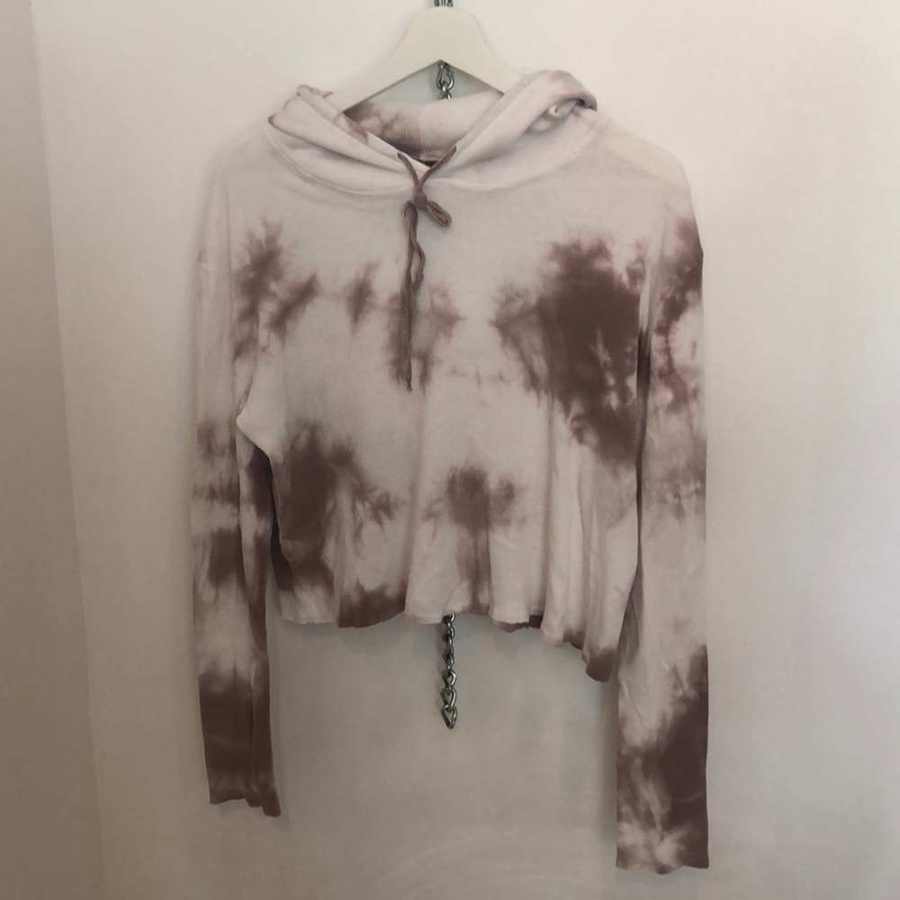 Cropped sweater